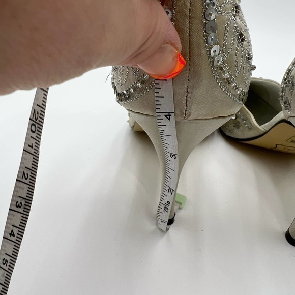 VALENTI FRANCO Heels 9‎ Silver Wedding Shoes Prom Fancy Sequins Beaded Formal - Picture 5 of 11